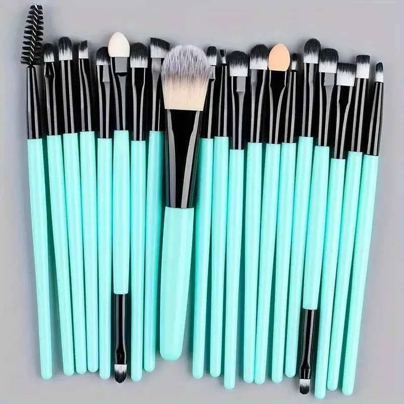Ensemble de 20 Pinceaux de Maquillage Professionnels pour un Fini Parfait - SKINOVA