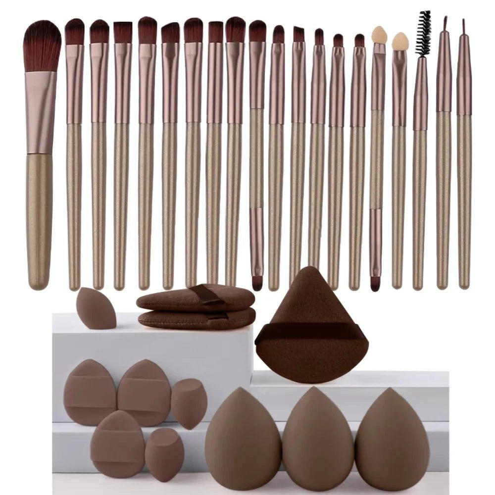 Ensemble de 20 Pinceaux de Maquillage Professionnels pour un Fini Parfait - SKINOVA